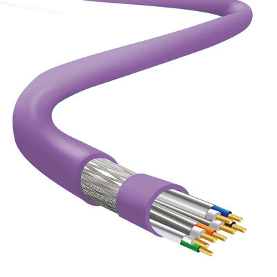 Cat7 SFTP 23AWG câble PVC violet IEC60332-1 pour les réseaux fiables